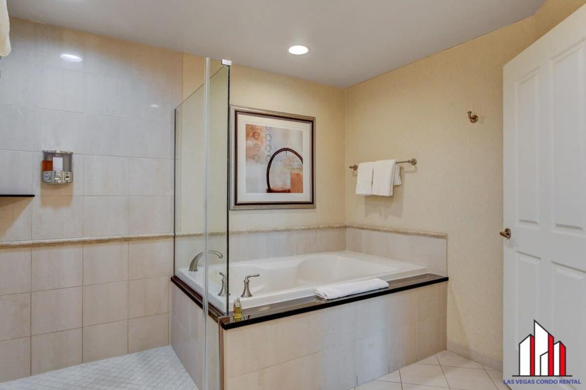 Mgm Signature-04-603 Strip View Jacuzzi Studio 拉斯维加斯 外观 照片