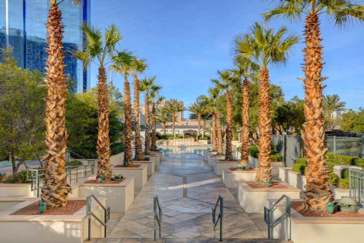 Mgm Signature-04-603 Strip View Jacuzzi Studio 拉斯维加斯 外观 照片