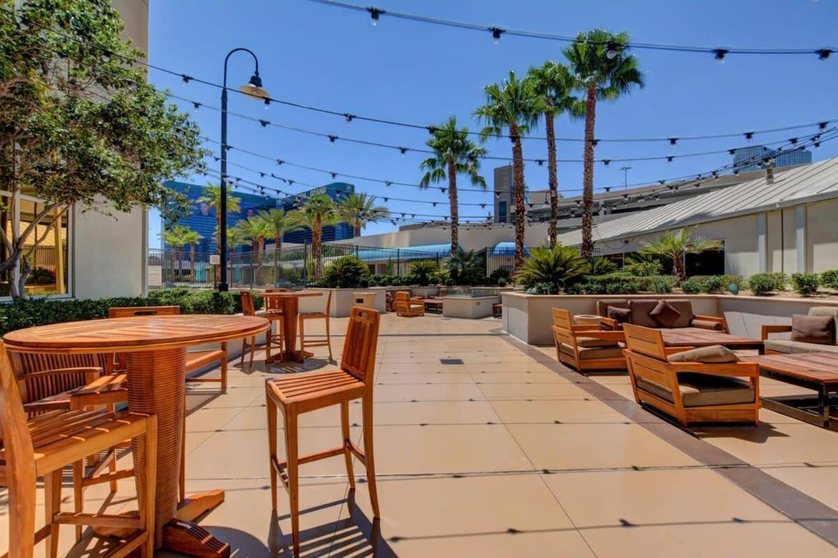 Mgm Signature-04-603 Strip View Jacuzzi Studio 拉斯维加斯 外观 照片
